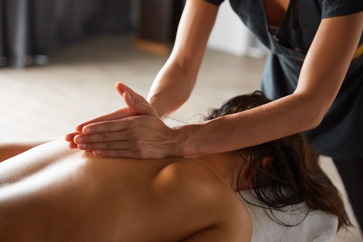 Stardust Training Academy - Swedish Full-Body Massage Courses